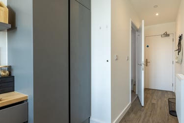 Gold Plus En suite at Great Court, 78 Rolls Road, Bermondsey, London, SE15DU - Image 5